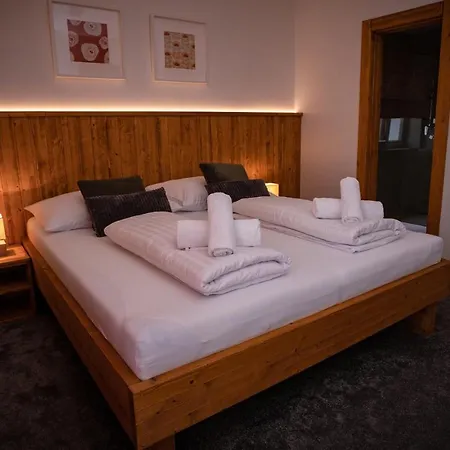 Somani Privat bolig Nová Lesná