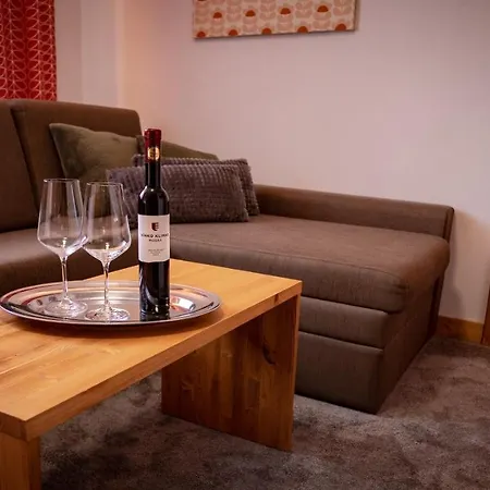 Somani Privat bolig Nová Lesná