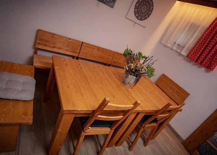 Somani Проживание в семье Нова-Лесна